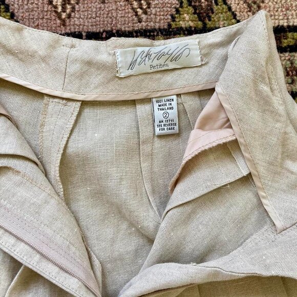 100% linen Lord & Taylor Petites brand pleated high-waisted pants - Picture 3 of 6